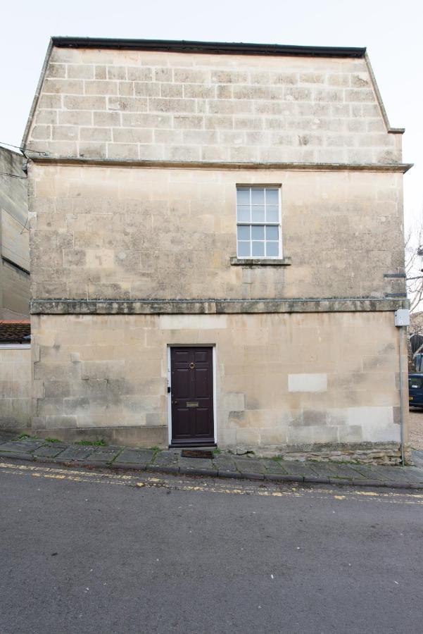 Luxe Maisonette- Parking, 4K Tvs, Leds, Local Snacks And More! Bath Exterior photo